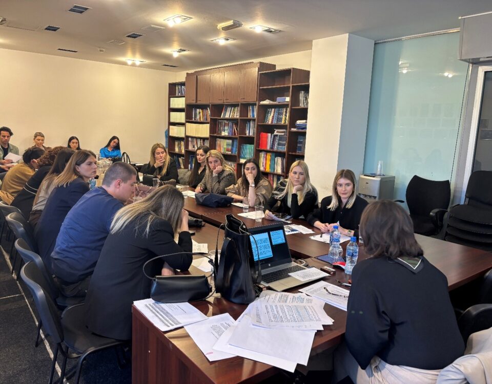 Realizovana obuka u okviru Programa za obuku pripravnika u sudovima i državnom tužilaštvu za grupu pripravnika